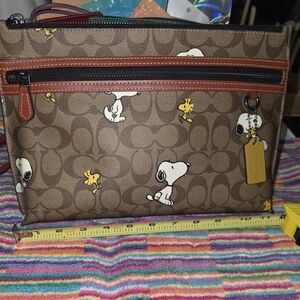 Coach Brown Snoopy Large Clutch